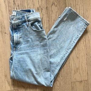 Abercrombie & Fitch Curve Love Ultra High Rise 90s Jean